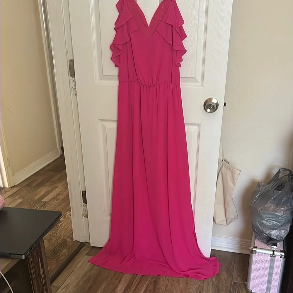Eesome Pink Flutter Sleeve V-Neck Gown - Picture 1 of 3